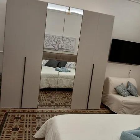 Fico D'india House *